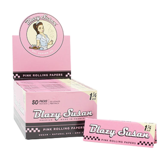 Blazy Susan Pink Rolling Paper 1 1/4 Size, 50 Per Box, By Blazy Susan